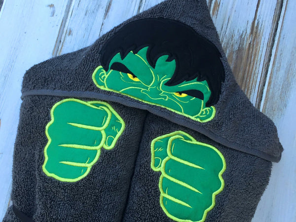 Hulk hooded online towel