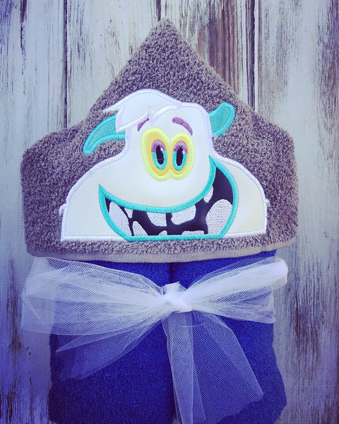 Small Foot Yeti Hooded Towel