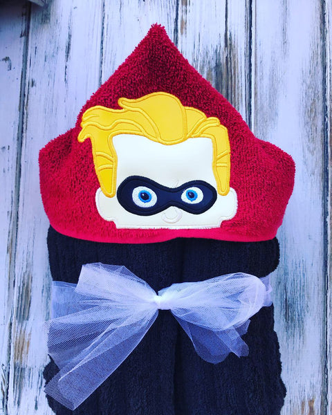 Incredibles Dash Hooded Towel