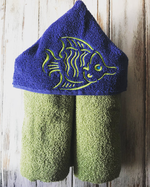 Fish hooded towel